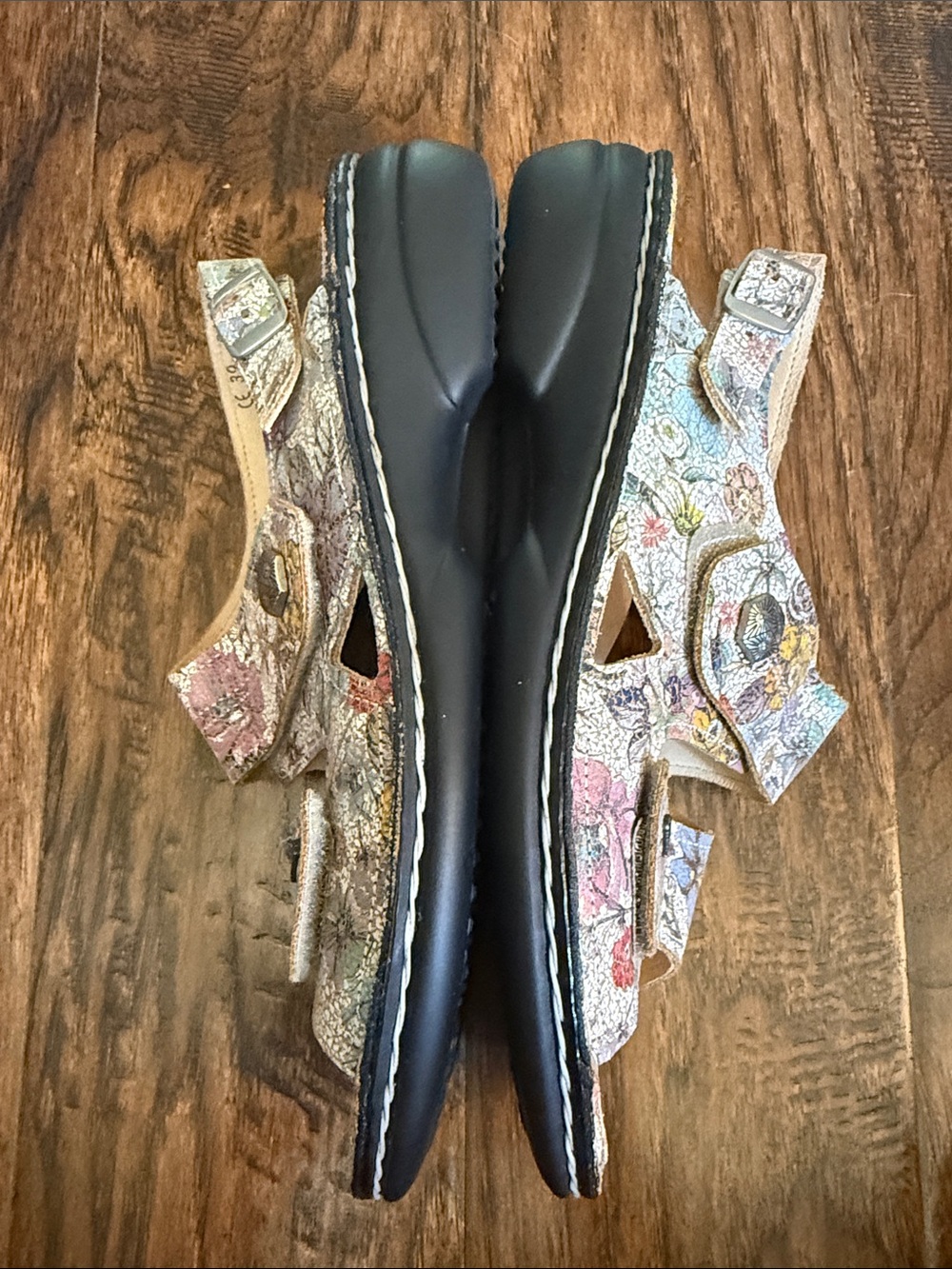 NWOT, Finn Comfort Milo sandals, size 39/8/8.5 - Picture 9 of 10